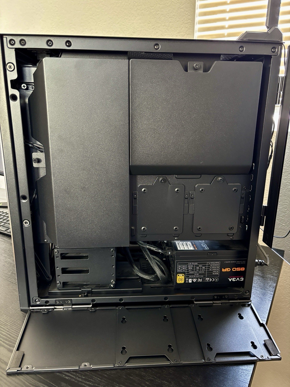 Custom Built PC Less Than 500 Hours Used Details In Description