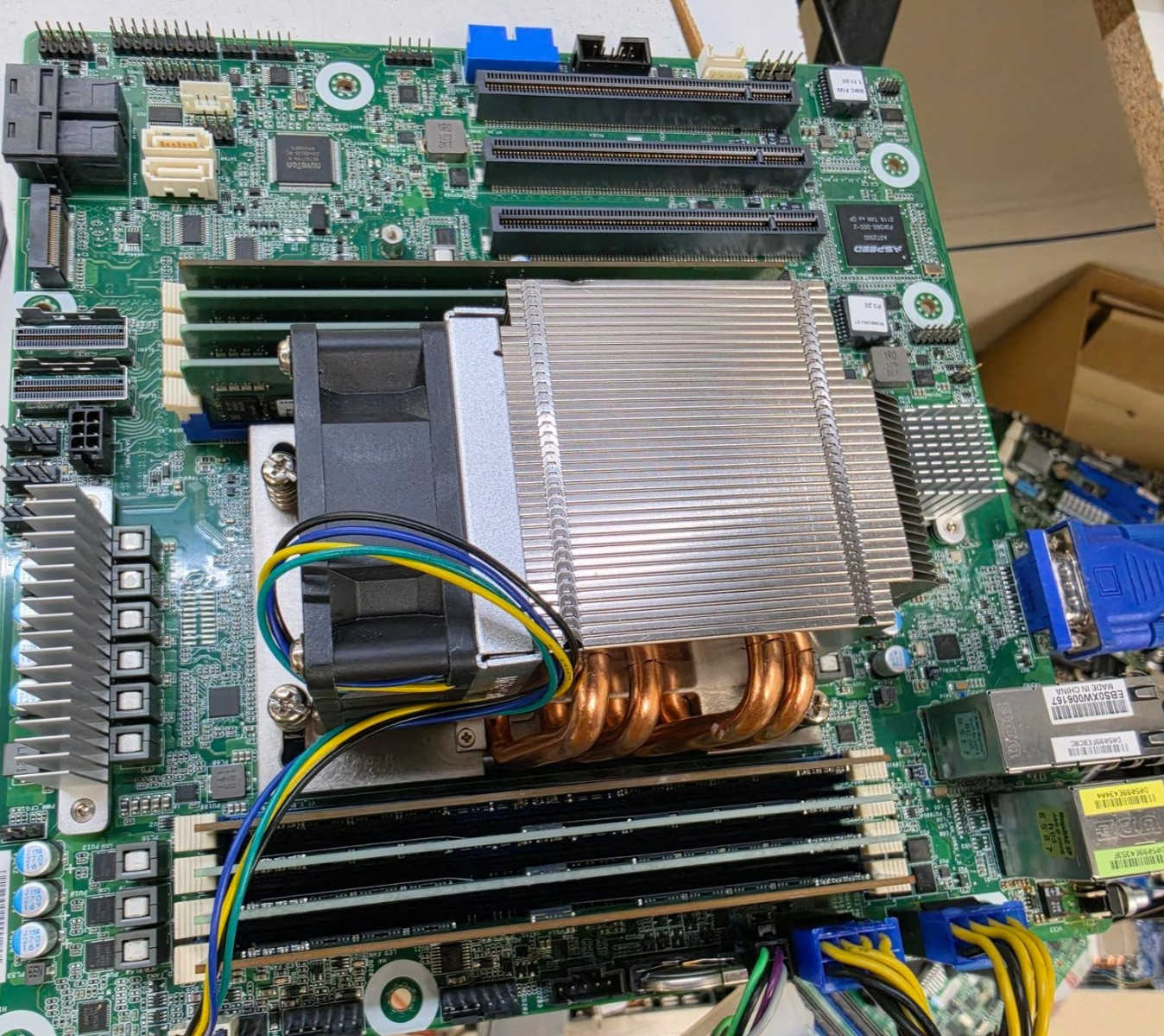 Asrock ROMED8U-2T MATX Motherboard + AMD EPYC 7313p 3GHz + 128G 3200MHZ Samsung