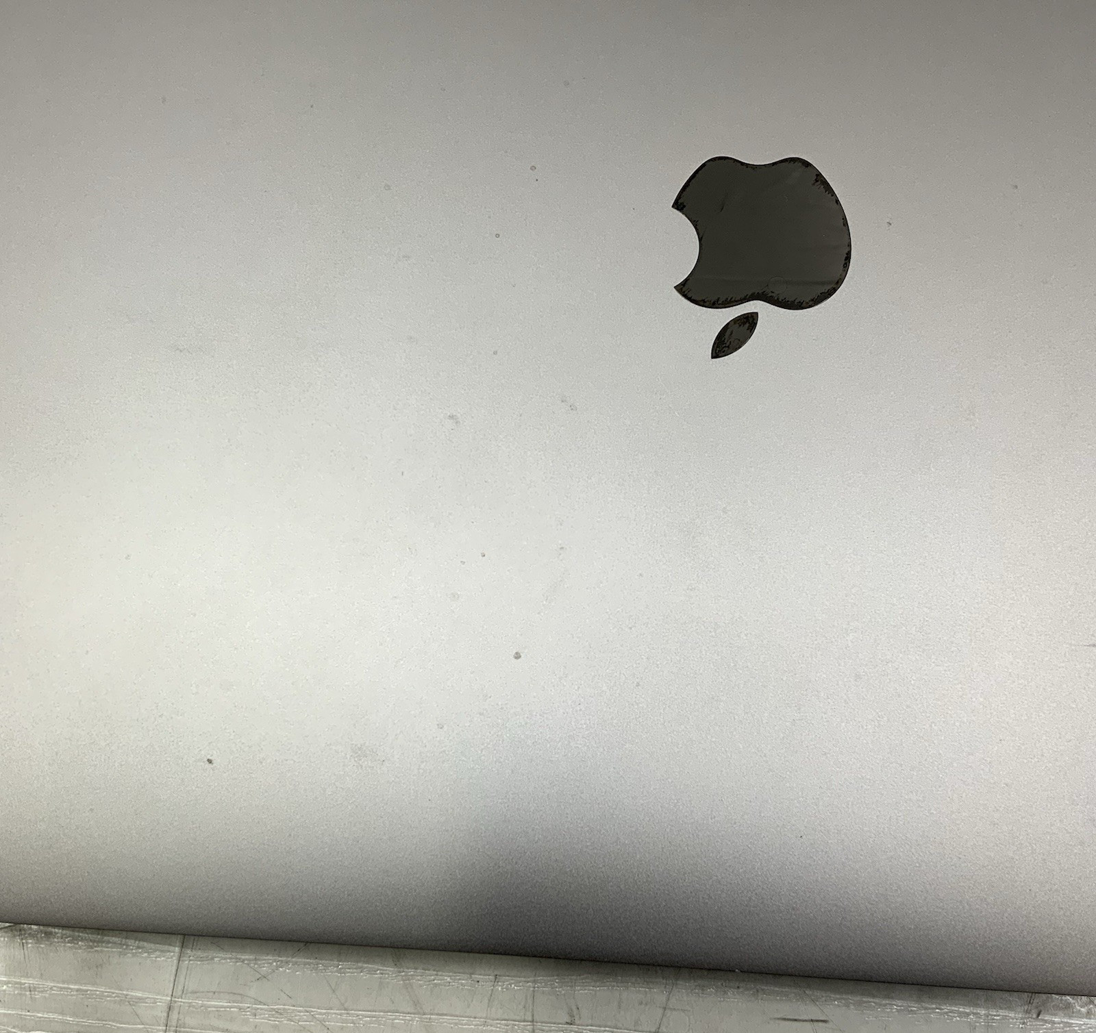 Apple Macbook Pro A2141 Intel i7-9750H 2.6GHz 512GB 16GB DDR4 Radeon Pro 5300M