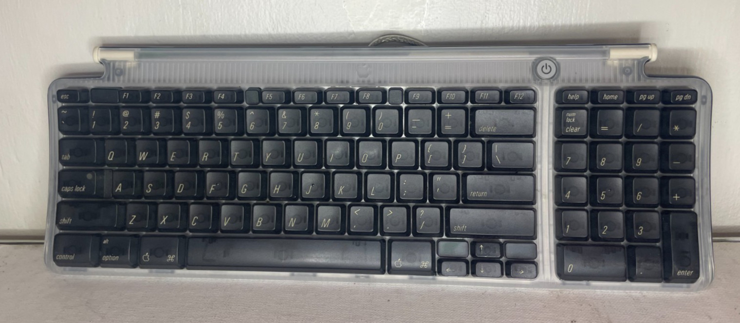 Vintage Apple Teal Blue Model M2452 USB Wired Keyboard