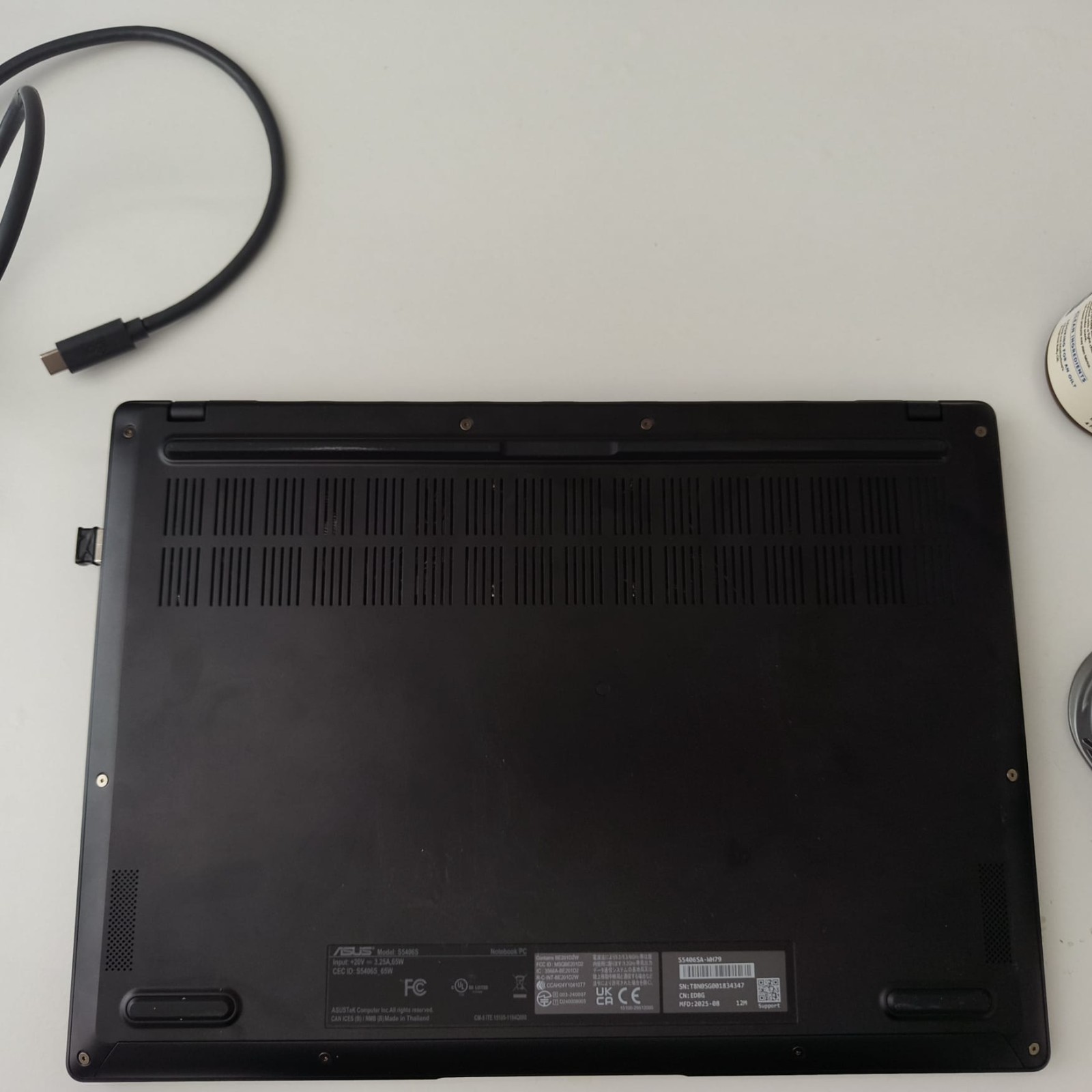 ASUS Vivobook S 14″ WUXGA OLED Intel Core Ultra 7 258V 32GB RAM 1TB SSD