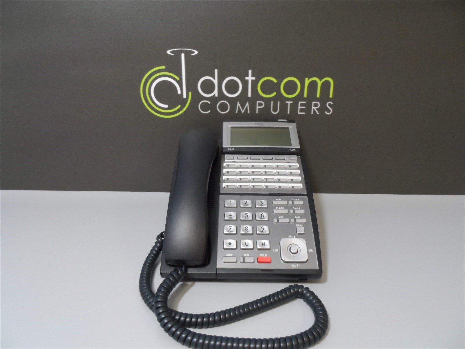 NEC DLV(XD)Z-Y (BK) IP3NA-24TXH UX5000 Black 24 B Display Speaker Phone DIGITAL
