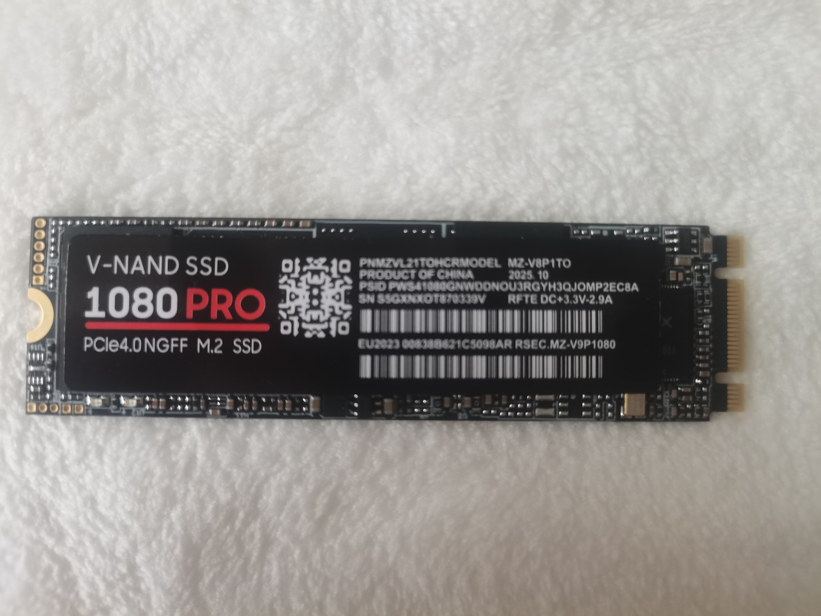 M2 2280 PCIe 4.0 solid-state drive high-speed storage device 1080P RO 2TB NGFF