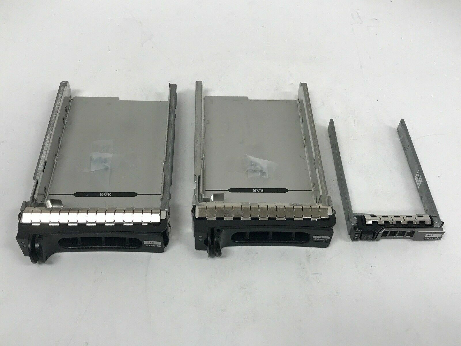 *LOT OF 2* D981C-300GB-15K Dell, Inc Poweredge SAS D981C Hard Drive Caddy