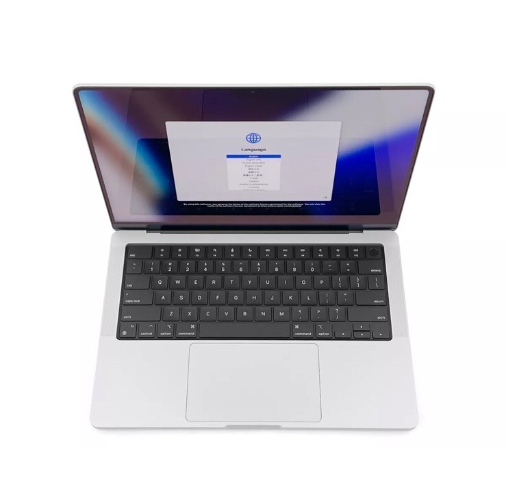 Apple MacBook Pro (14-inch, 2021) M1 Pro 10-Core / 16GB / 1TB SSD / 16-Core GPU