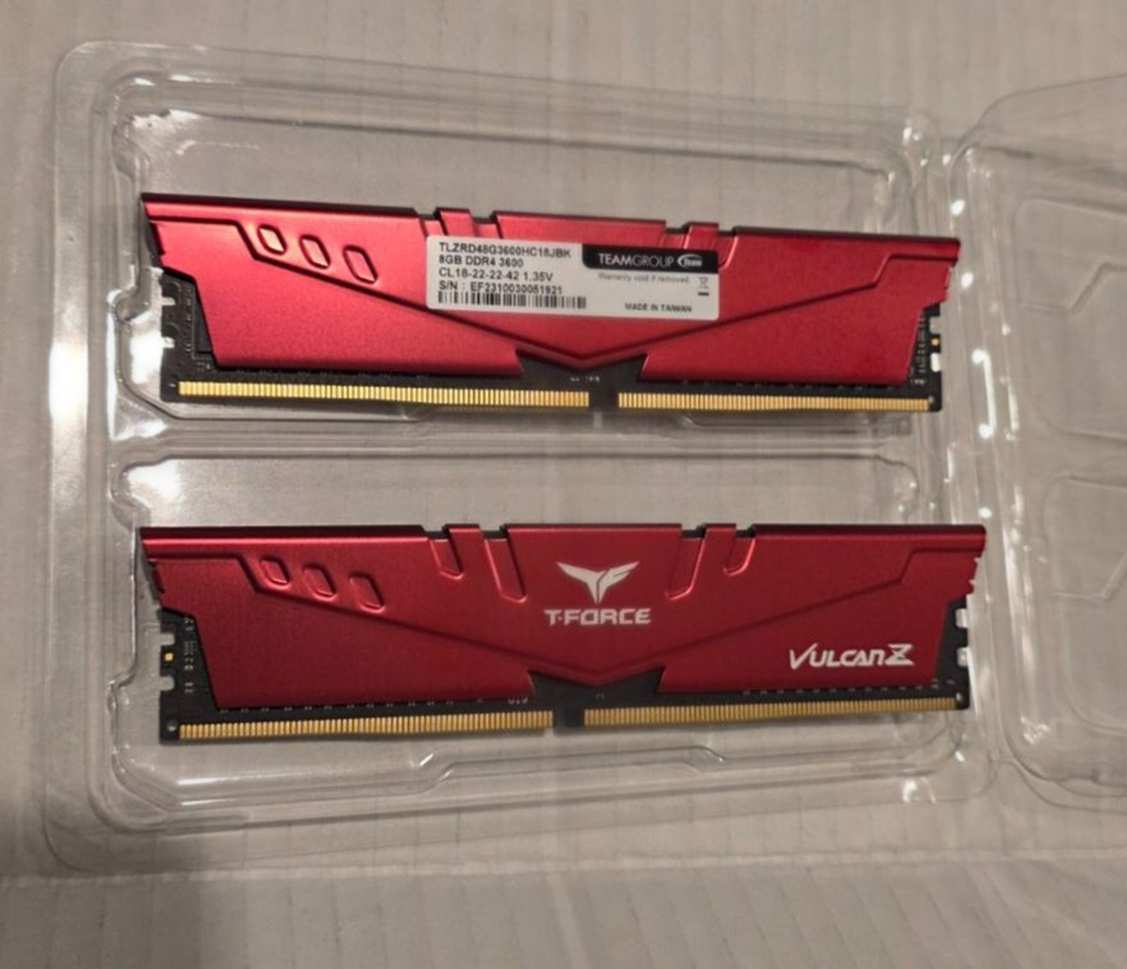 TEAMGROUP T-Force Vulcan Z 16GB (2x8GB) DDR4-3600 PC4-28800 DIMM 288-Pin