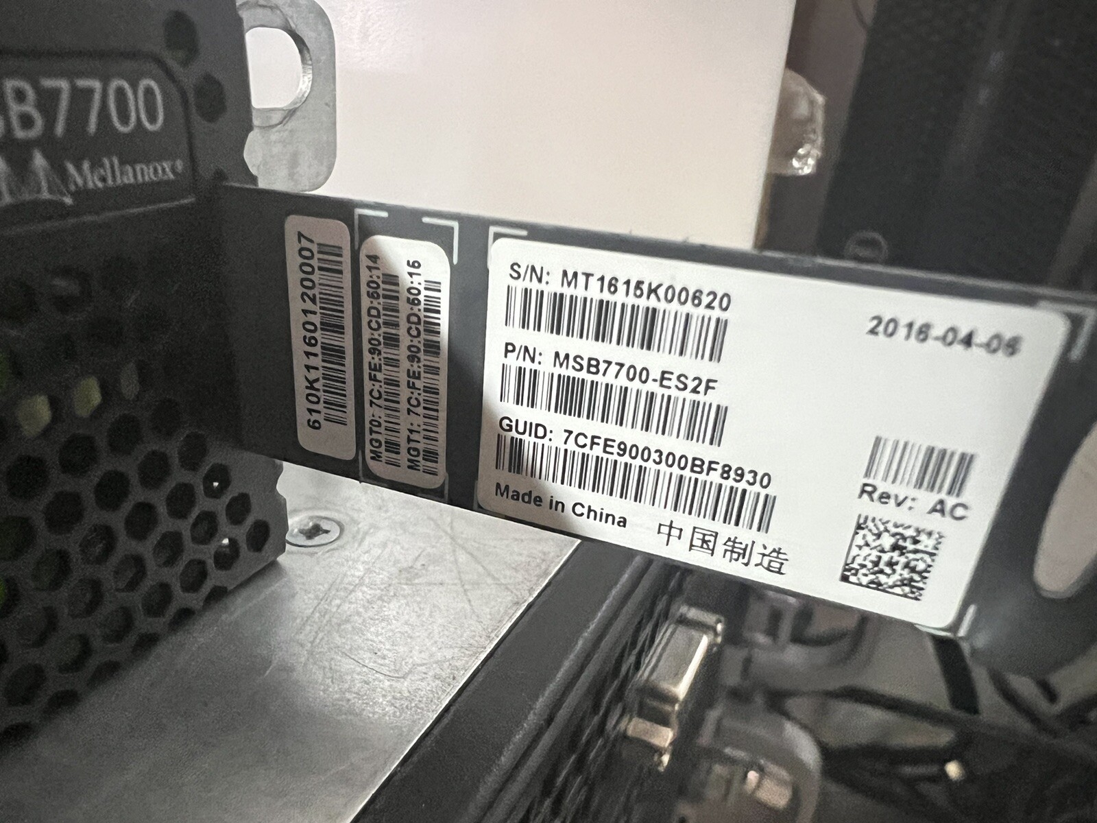 MSB7700-ES2F MELLANOX SB7700 36-Port QSFP28 EDR 100Gbps InfiniBand Switch