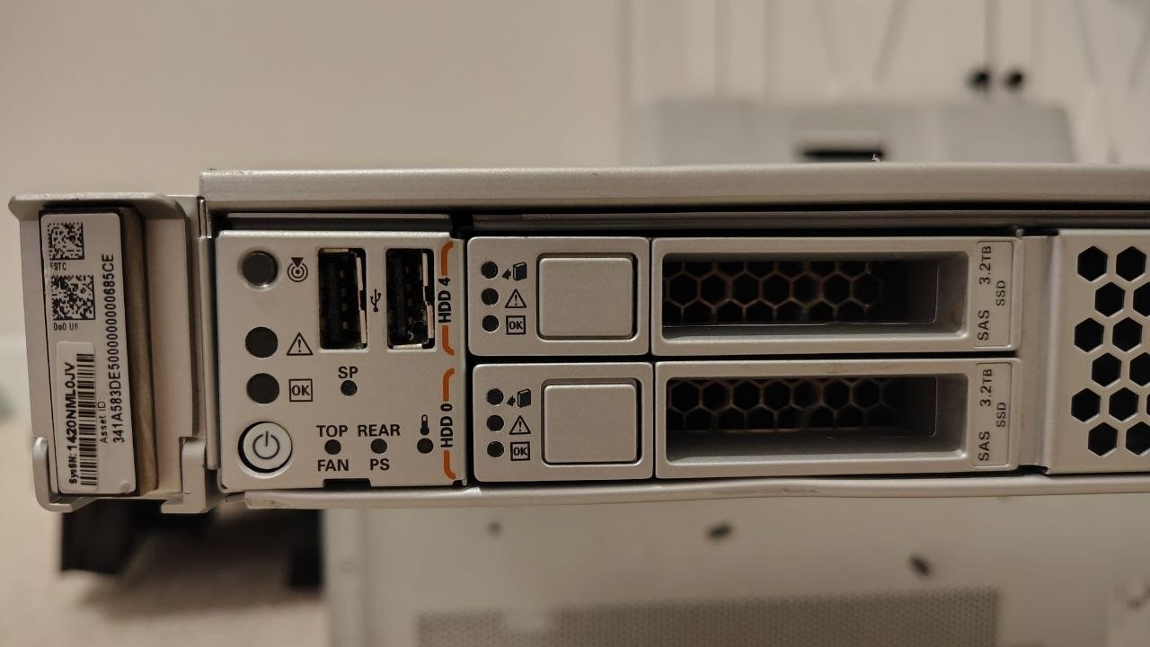 Sun Oracle X4-2 Server 2xXeon E5-2697 v2 2.70GHz, 128Gb RAM, 2x146GB HDD TESTED!