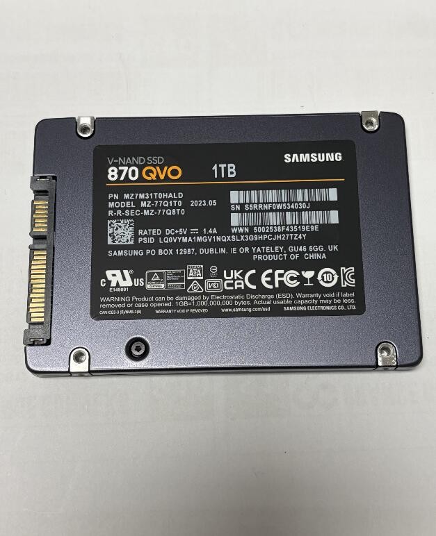 Samsung 870 QVO 1TB 2.5” SATAIII Internal SSD MZ-77Q1T0 1TB 3D V-NAND 7mm