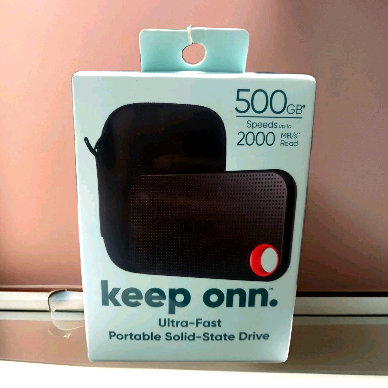 NEW onn Ultra-Fast Portable SSD 500 GB W/ Case – SEALED – FREE SHIPPING