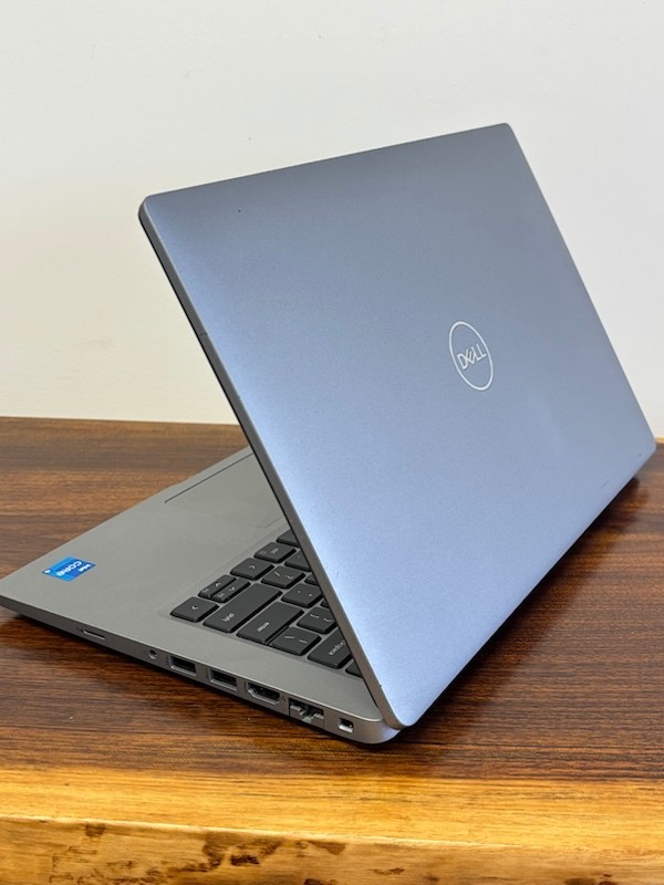 Dell Latitude 5420 14″ FHD Laptop Intel Core i5-1135G7 8GB 256GB Windows 11 Pro