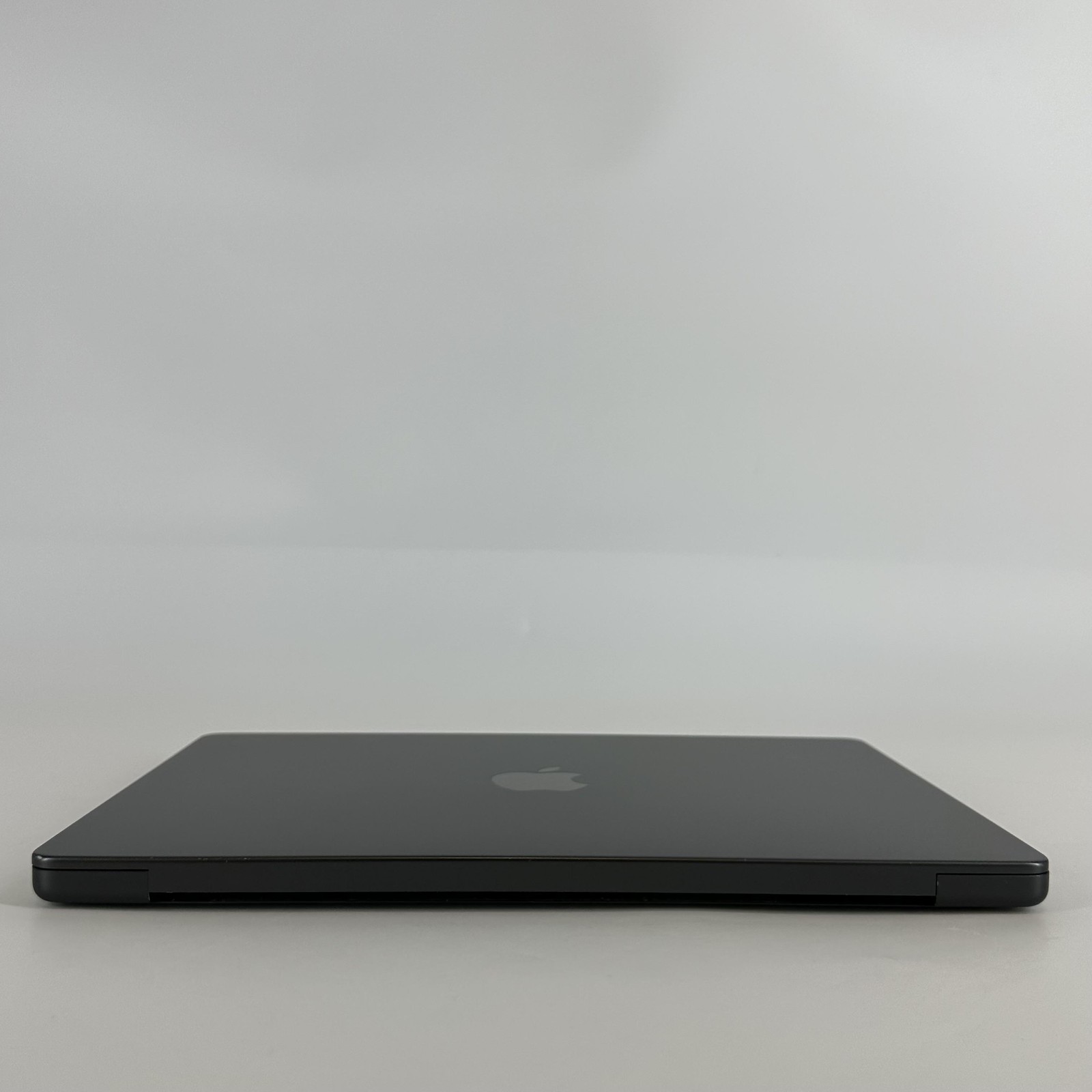 MacBook Pro 14 Space Black 2024 M4 Pro 14-Core CPU 20-Core GPU 24GB 1TB Pink Hue