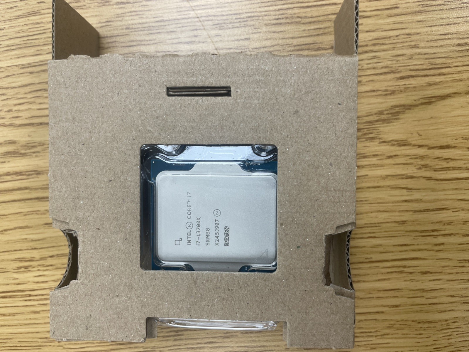 Intel Core i7-13700K 13th Gen 16-Core 3.4GHz Unlocked LGA1700 CPU