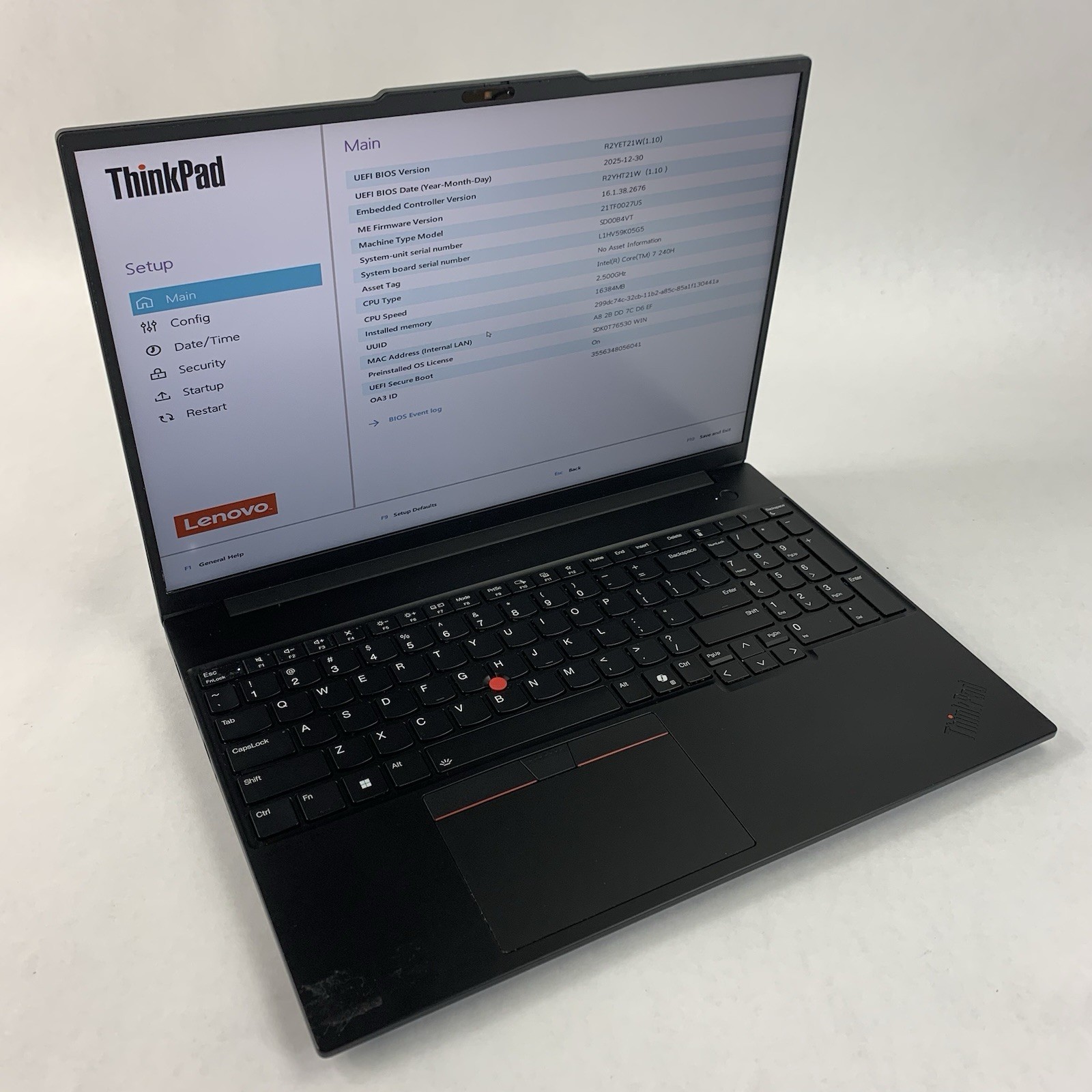 Lenovo ThinkPad E16 Gen 3 16.0″ Core 7 240H 16 GB RAM No OS/SSD/AC Has Heatspot