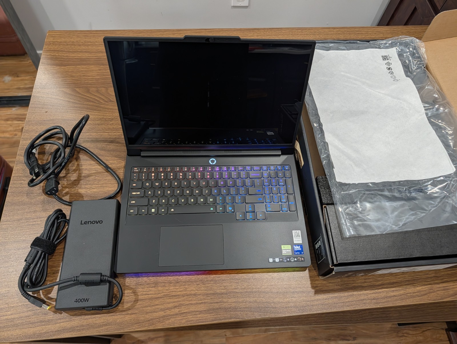 Lenovo Legion Pro 7i 16in Core Ultra 9 RTX 5080 32GB 2TB SSD W11H