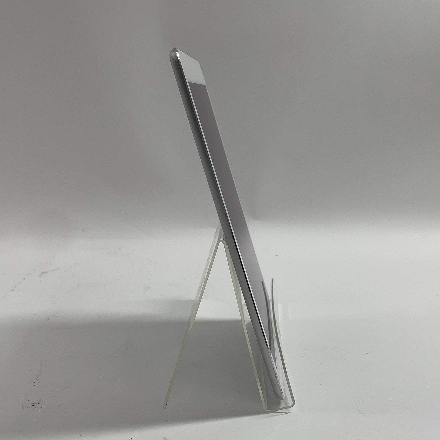 WiFi Only Apple iPad Air 2nd Gen 64GB Silver MGKMM2LL/A