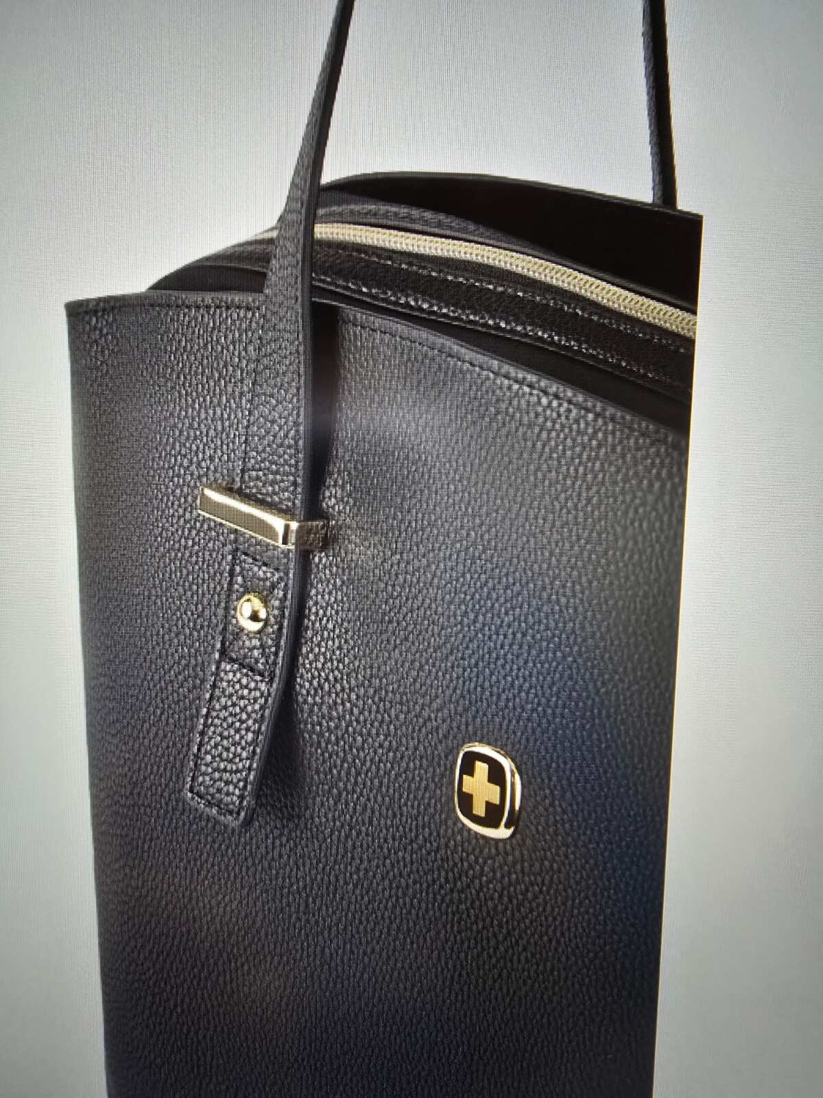 SALE: WENGER SWISSGEAR NWT WOMEN’S ROSAELLI 14” LAPTOP TOTE PURSE