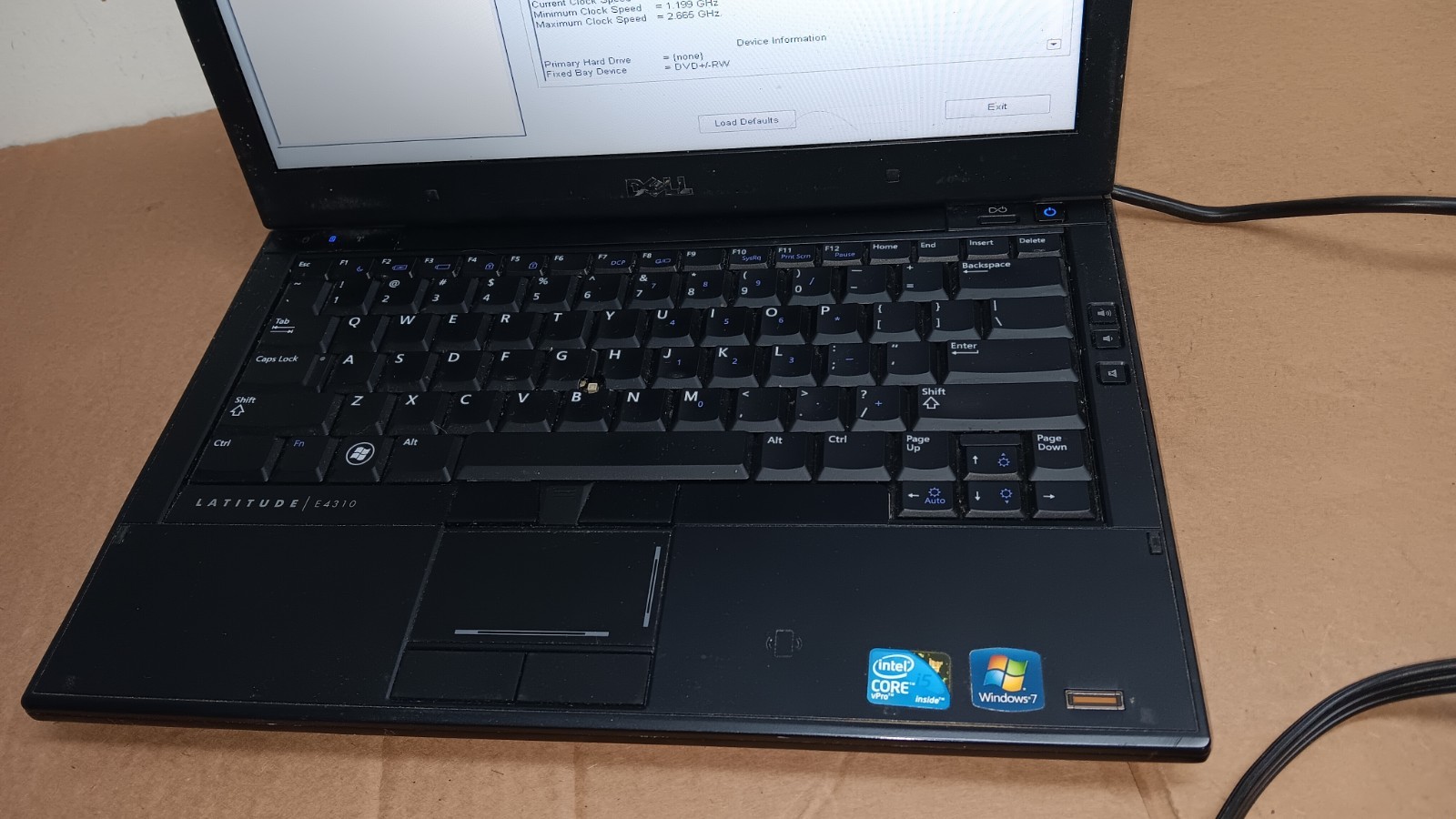 Dell Latitude E4310 Laptop intel Core I5 M560 @ 2.67GHz 4GB RAM 13.3″ LCD Screen