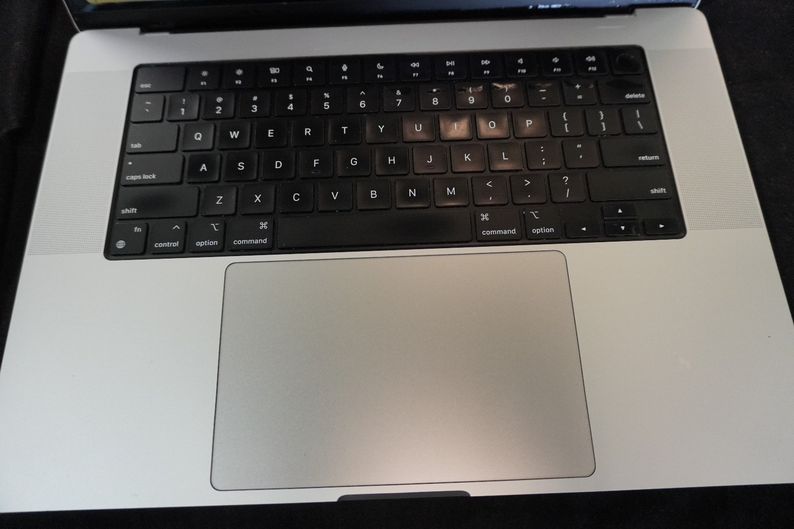 Apple MacBook Pro A2485 16″ M1 Pro GPU 32GB RAM 1TB SSD 2021 Space Gray