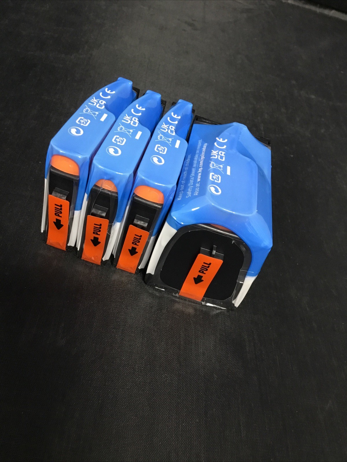 HP 910 XL Black & 910 Standard C/M/Y Ink Cartridges 4 Pack (Expires 11-2027)