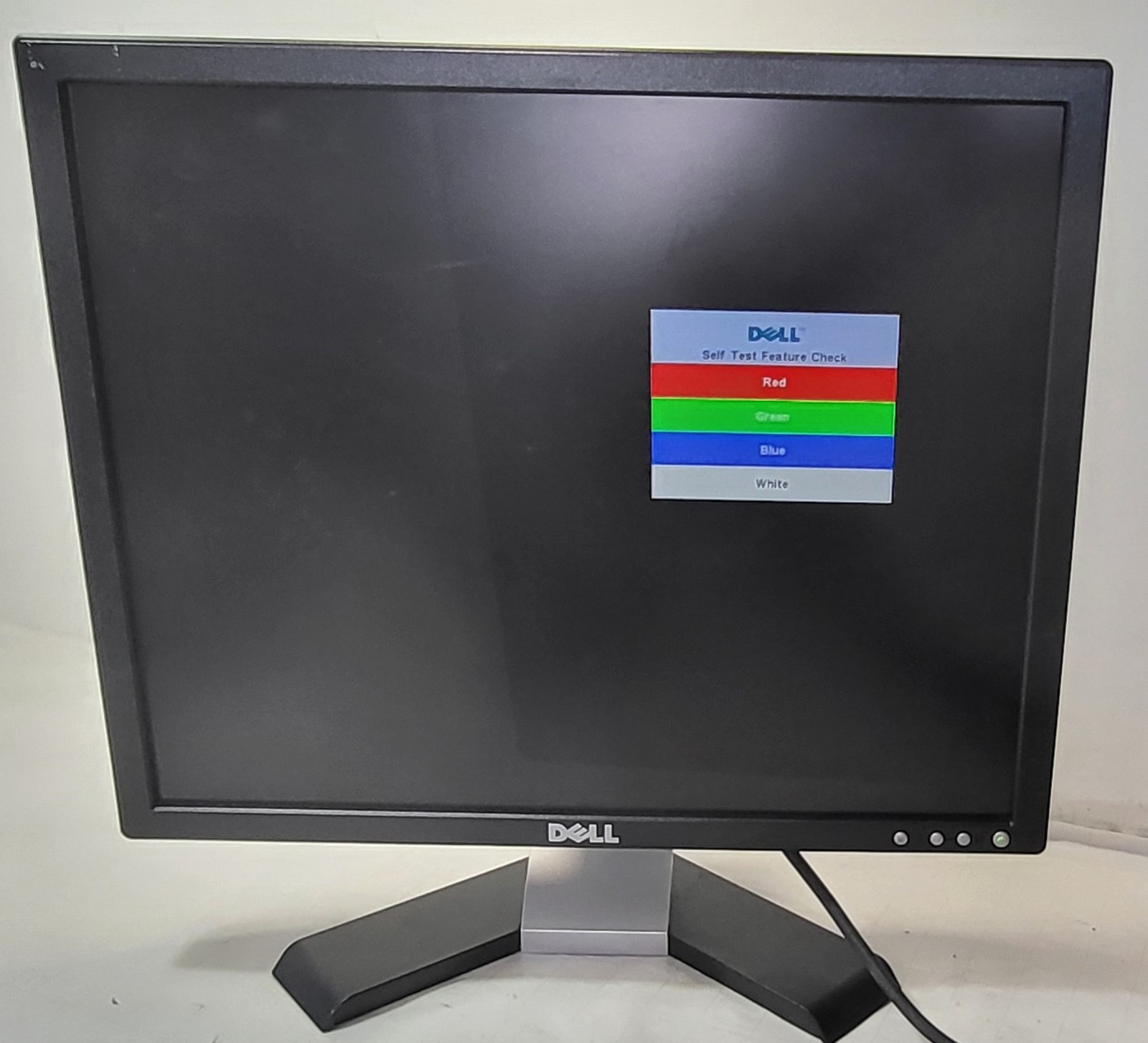 DELL 19 INC MONITOR