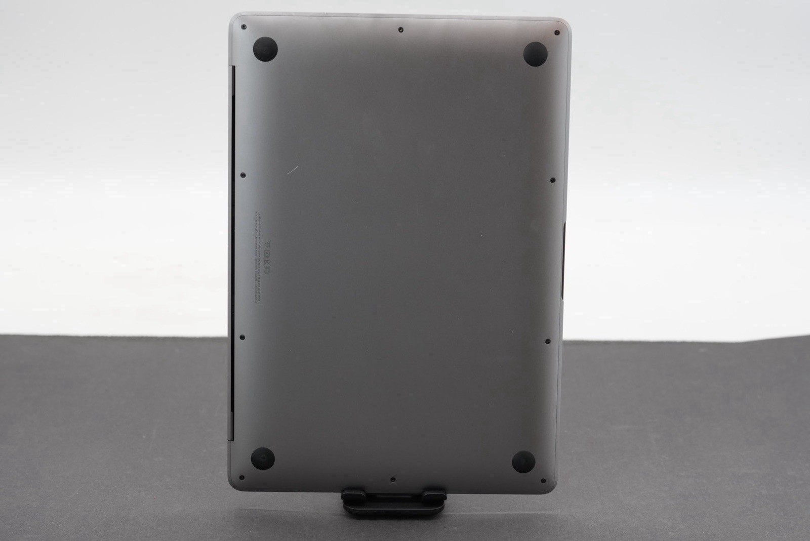 Apple MacBook Air Laptop 13” M1 A2337 2020 Password Locked ( For Parts Only )