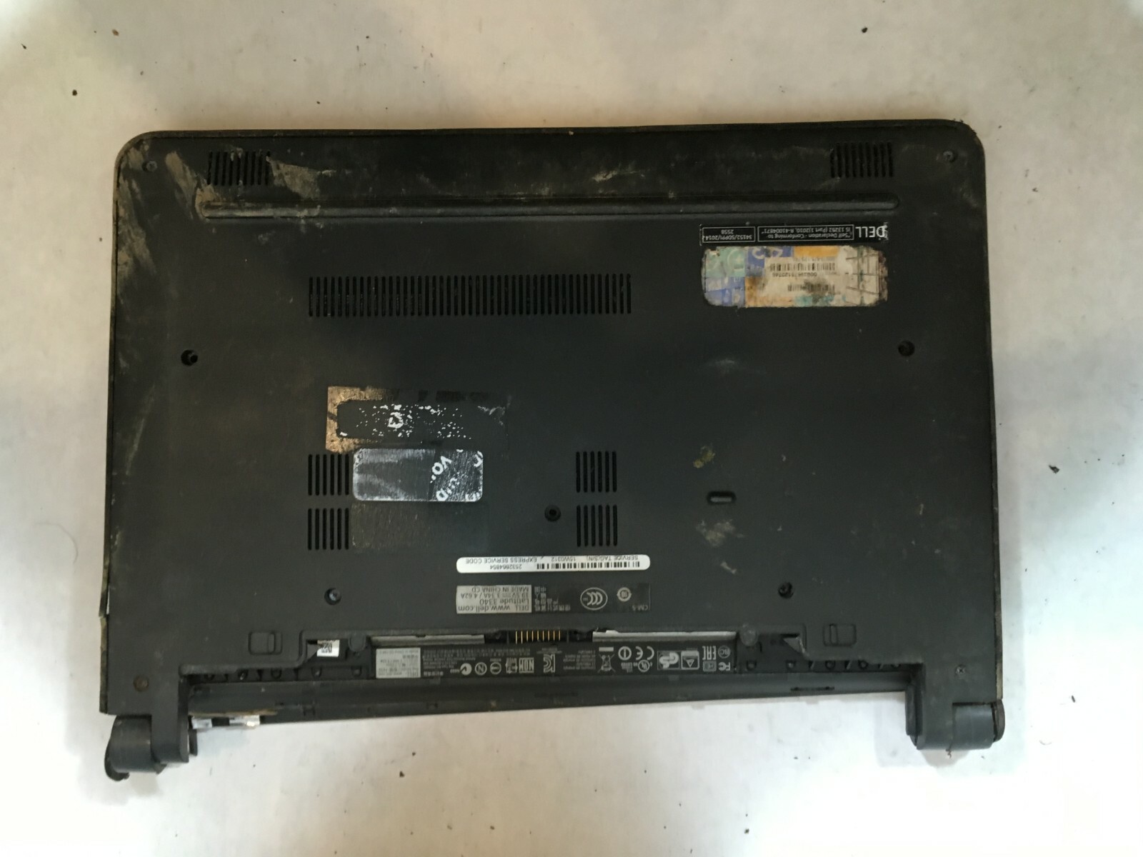 Dell Latitude 3340 Poor Condition Broken Bad Cosmetics For Parts or Repair- FT