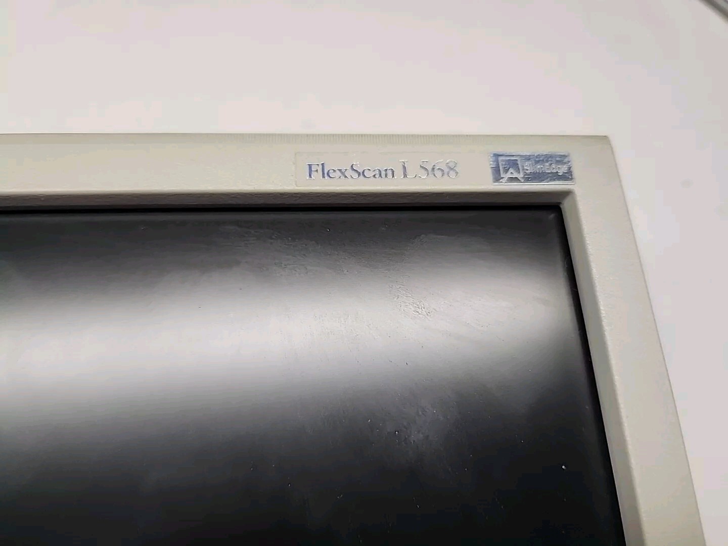 Eizo FlexScan L568 17″ inch Black LCD Monitor – Free Shipping