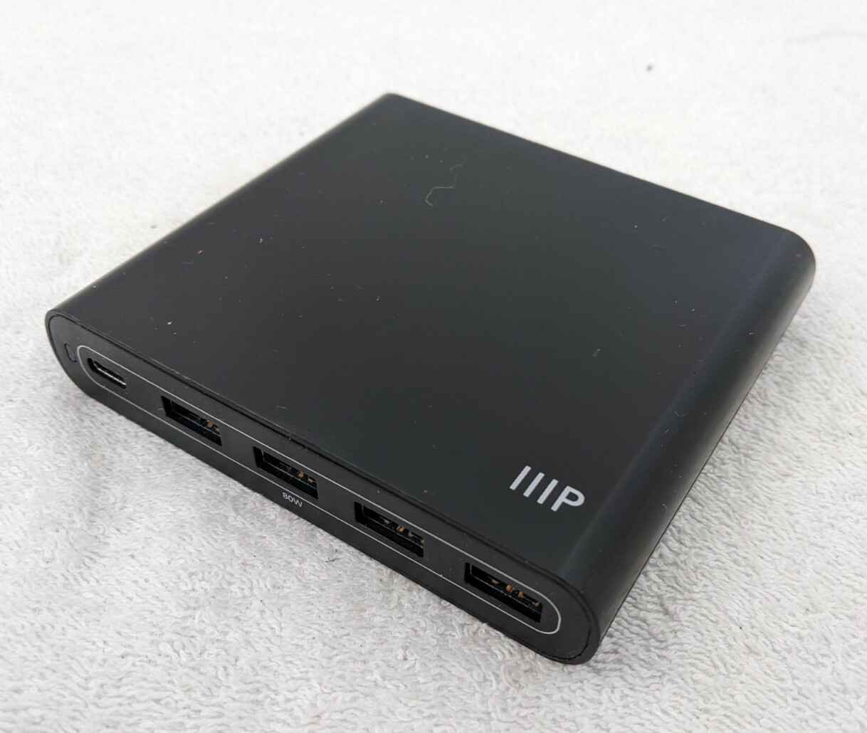 MONOPRICE 80W 5 Port USB Smart Charger 1 USB C & 4 USB A – IIIP Black 33467 READ