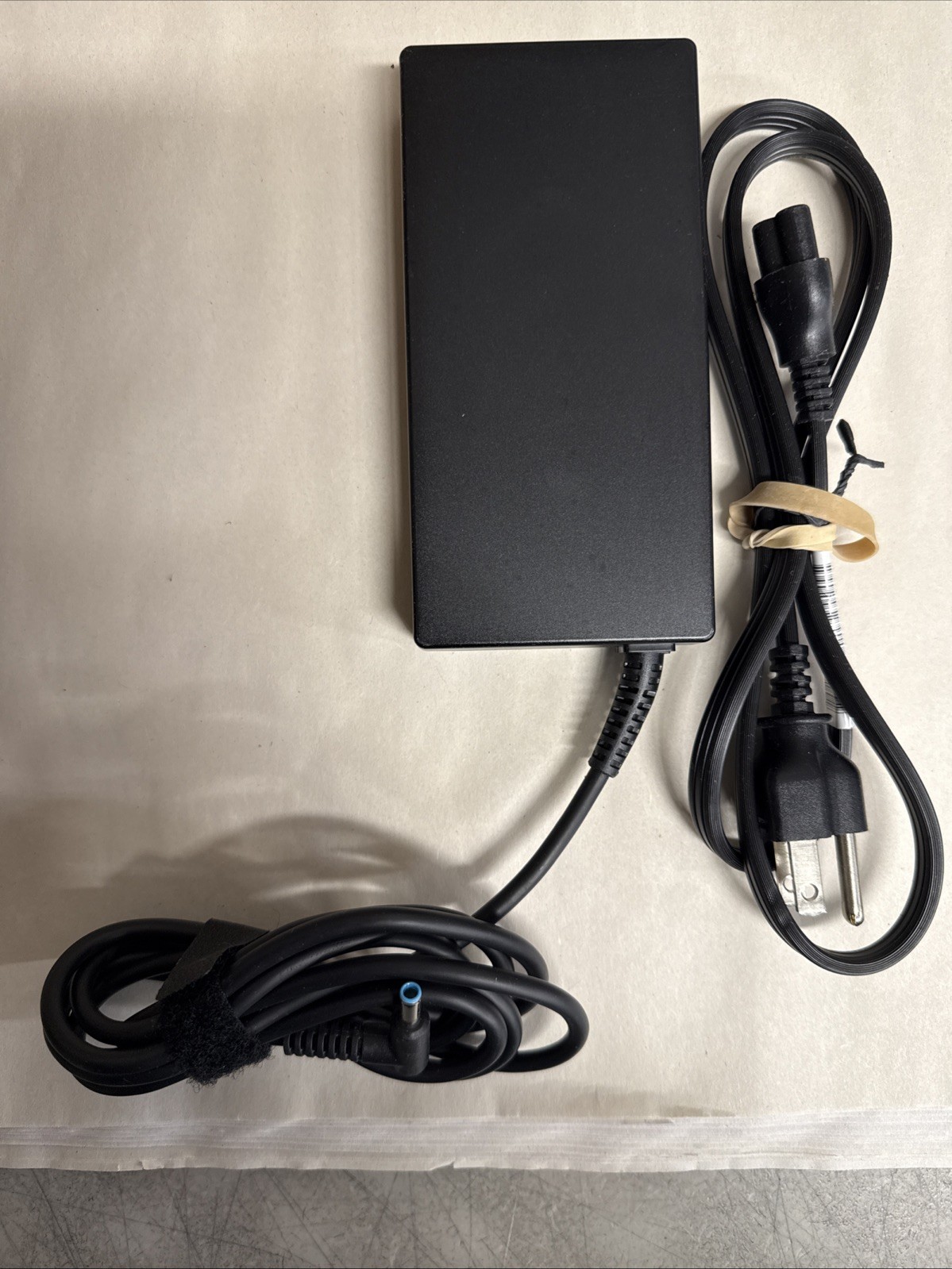 Lot of 7 GENUINE HP 120W 19.5V 6.15A 4.5mm AC ADAPTER Mixed Model Numbers