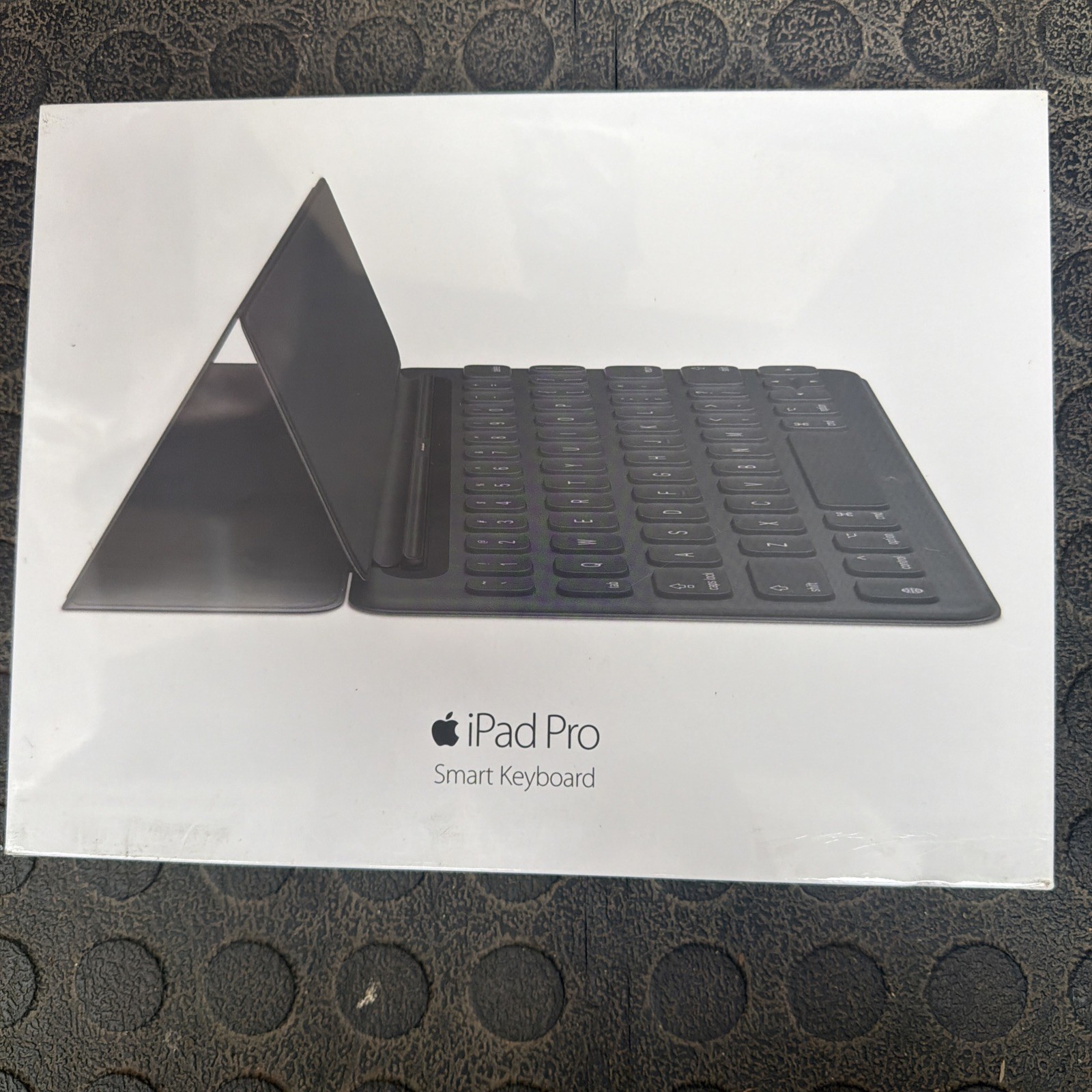 Apple Smart Keyboard for iPad Pro 9.7 inch – Black