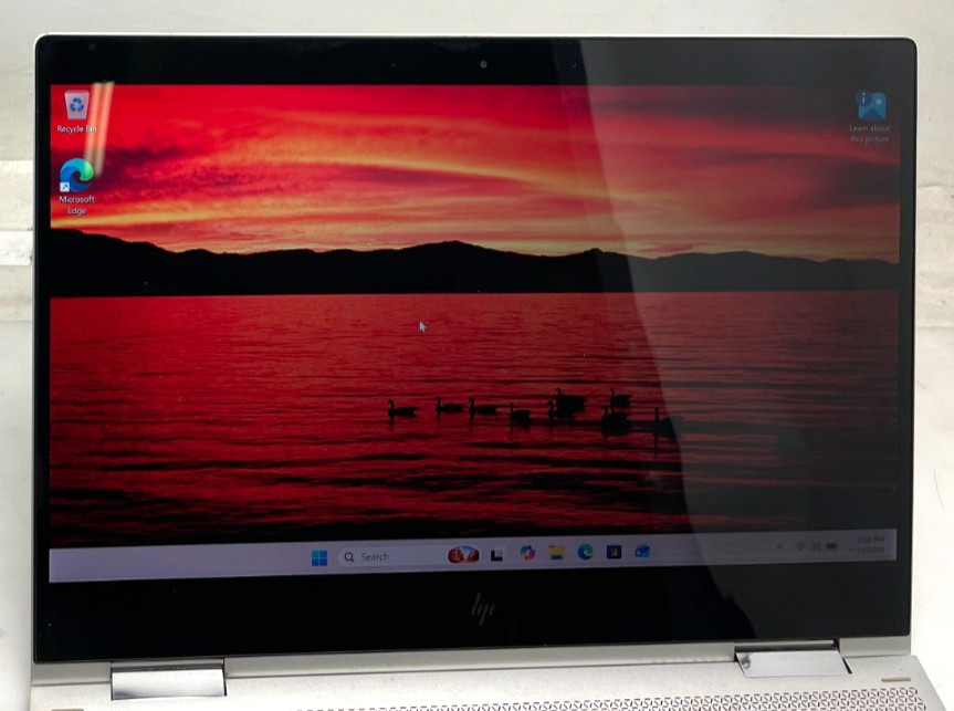 HP Spectre x360 Conv. 13.3″ FHD i7-8550U 16gb Ram 512gb SSD W11 99% Bttry
