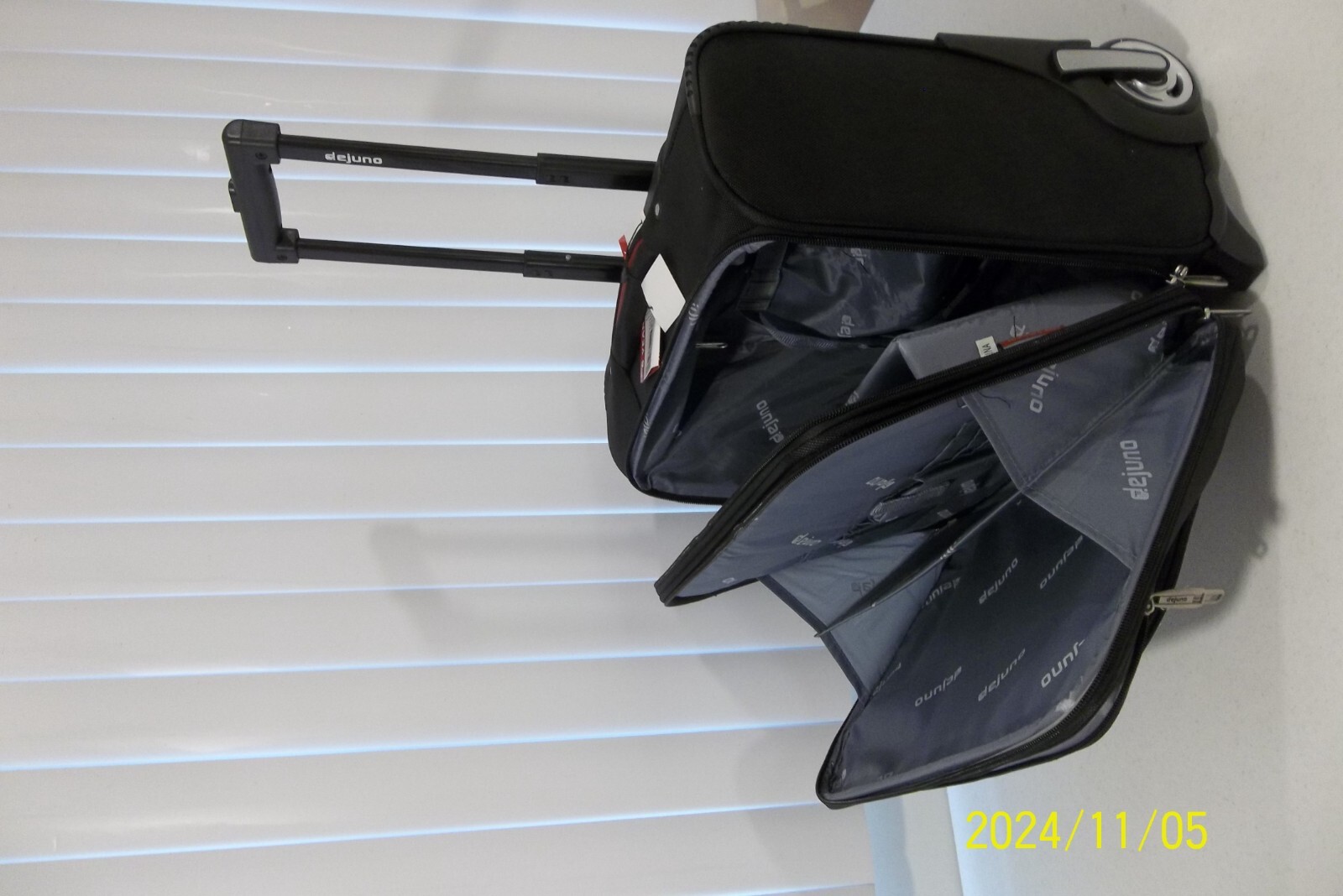 Briefcase Computer Case Dejuno Model PRC22-BK Rolling 17″ Laptop One Size Black