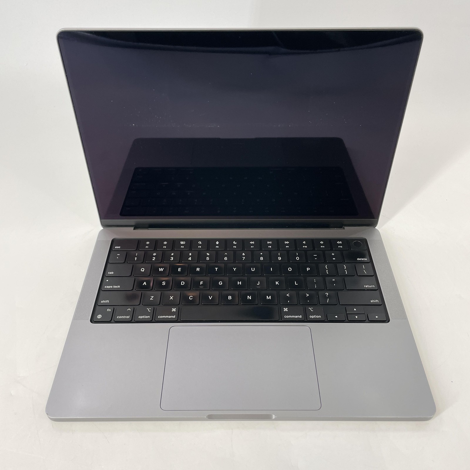 MacBook Pro 14 Space Gray 2021 3.2 GHz M1 Pro 8-Core CPU 14-Core GPU 32GB 512GB