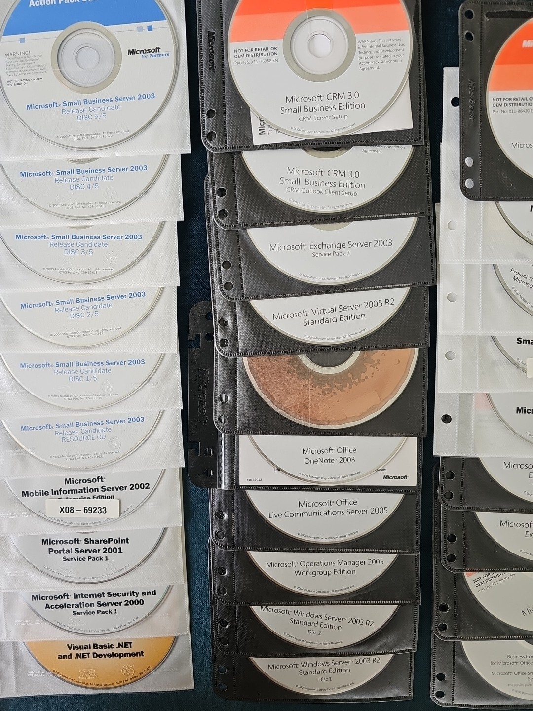Microsoft Action Pack Subscription W/78 CDs & keys