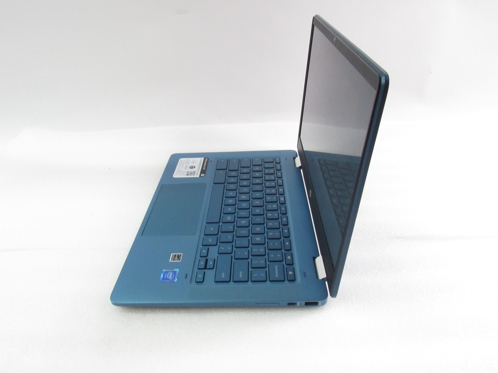 HP 14a-ca0130wm 14″ HD Touchscreen Celeron N4020 1.1GHz Intel UHD Graphics 600