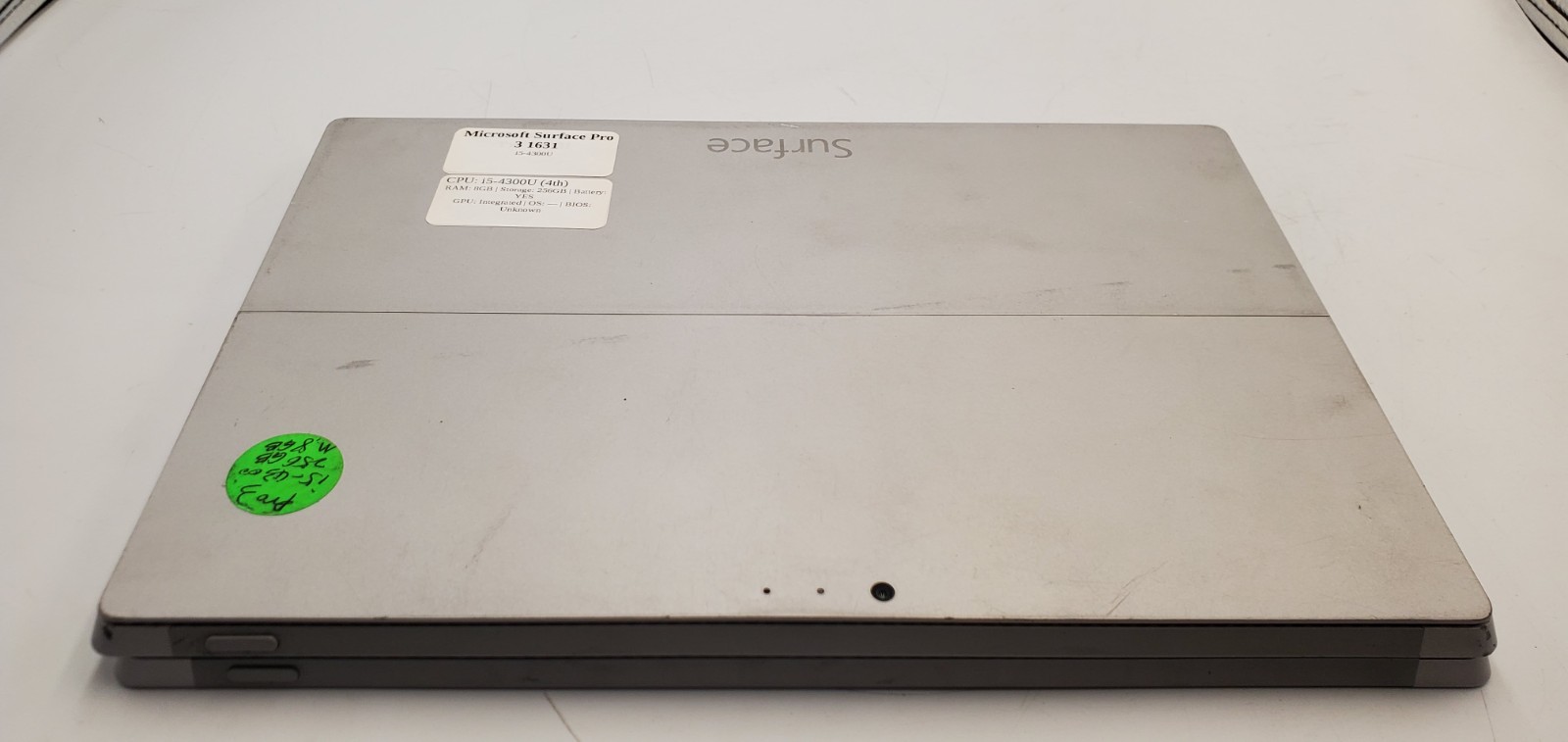 Lot 18 Microsoft Surface Pro 3 – 5 Untested No Charger **Details in Description