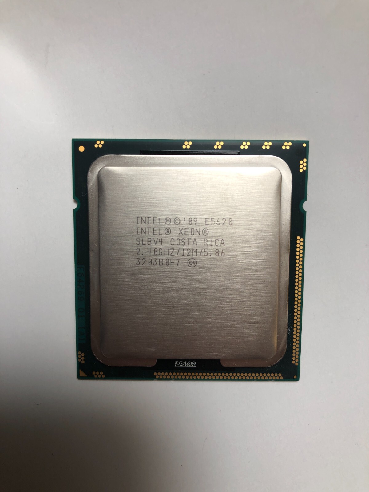 Intel Xeon ’09 E5620 SLBV4 Costa Rica 2.4 GHZ /12M/5.86 **