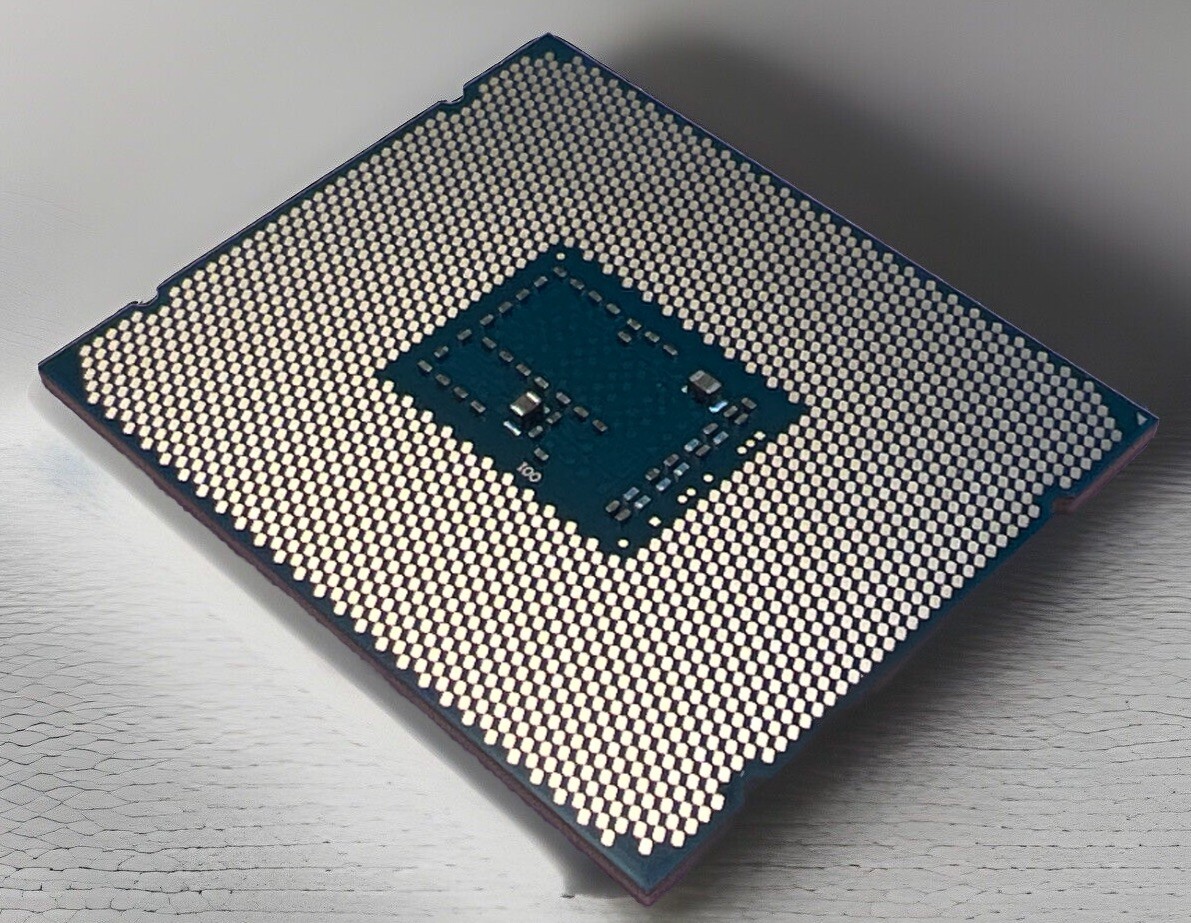 Intel Xeon E5-2660 V3 2.60GHz 10-Core 25MB LGA2011-3 Server Processor SR1XR 105W