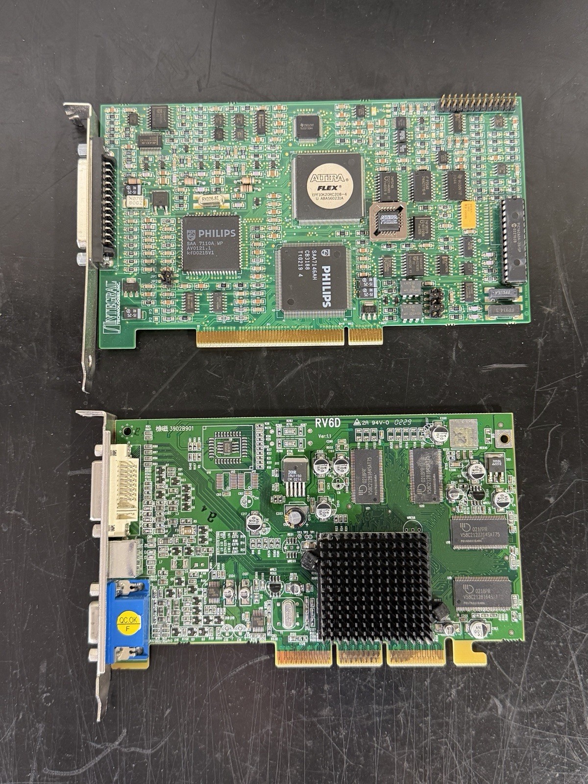 Soyo P4x400 Dragon Ultra Motherboard Intel Pentium 1.7GHZ W/ Graphics Cards