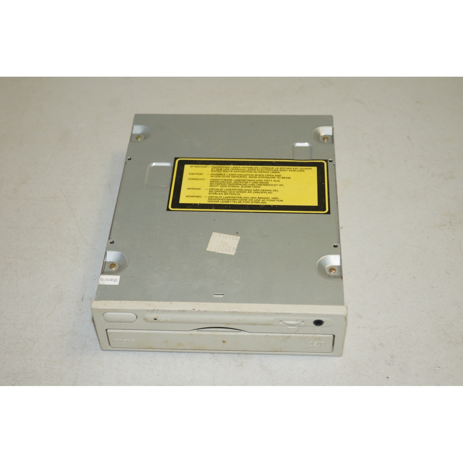 Torisan CDR-S18 Internal CD-ROM Drive 8x Speed Vintage March 1997 Beige 5.25in