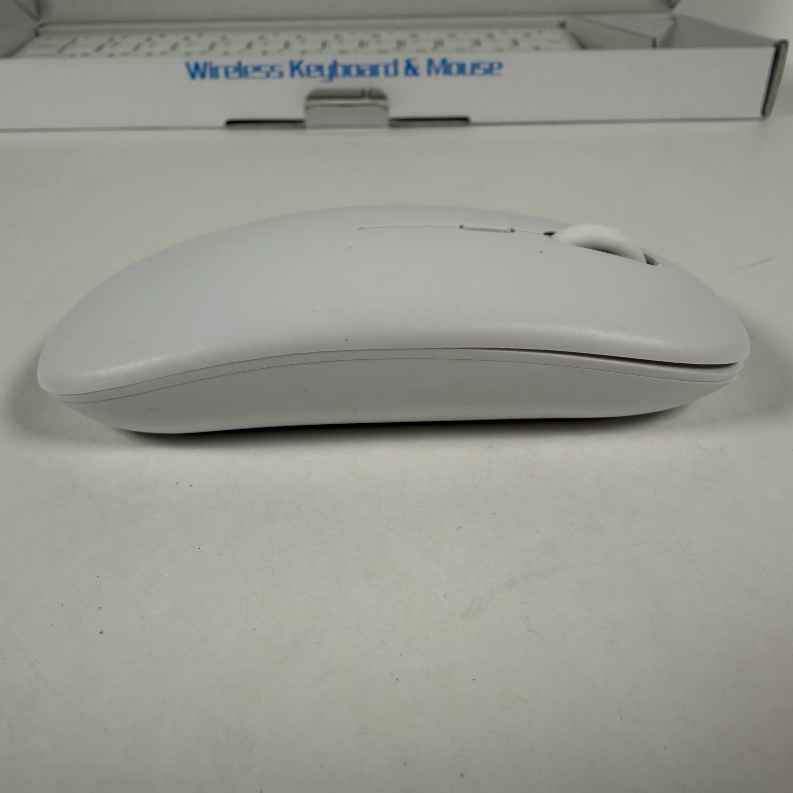 Slim Wireless Keyboard & Mouse Set – AAA Powered, 10m Range, Plug‑and‑Play