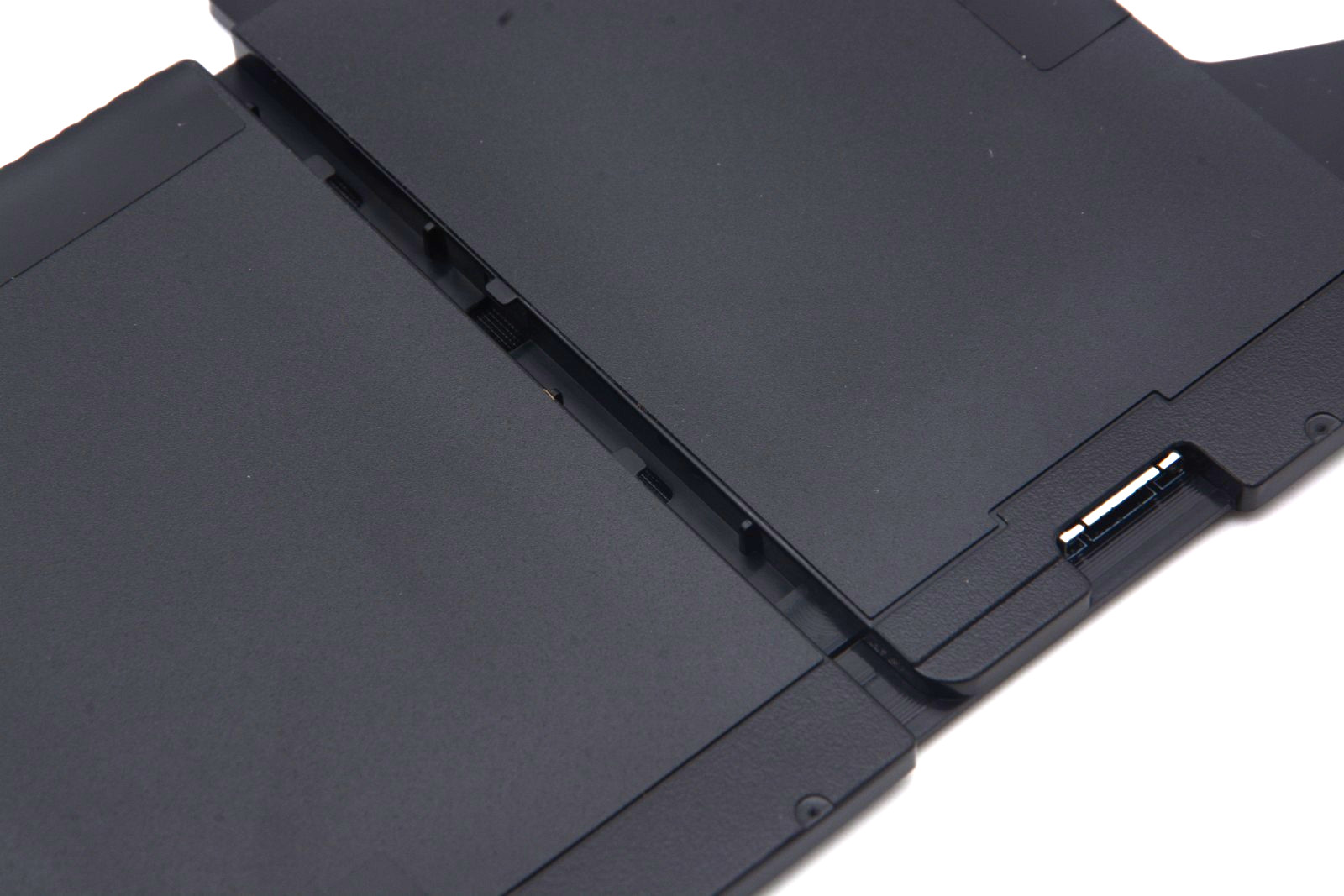 Genuine 42Wh WY9DX Battery For Dell Precision 15 3560 Series P104F P104F001 NEW