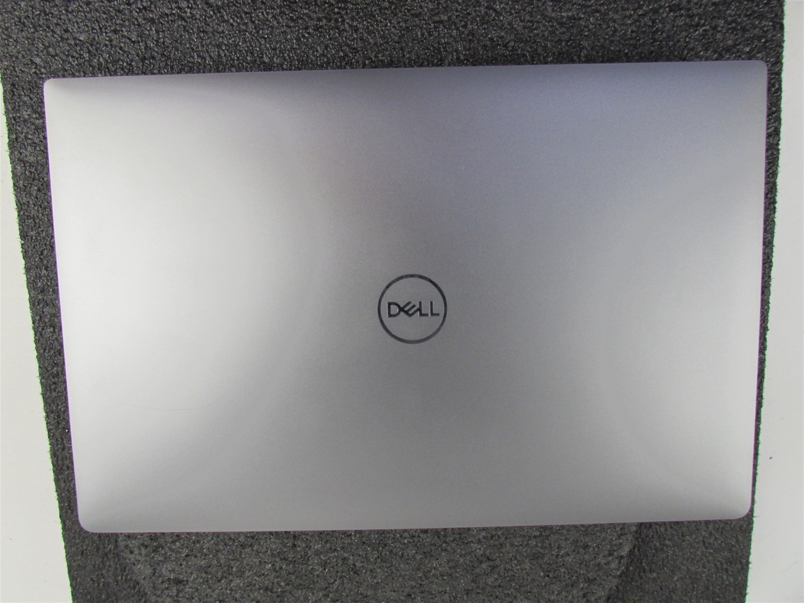 DELL PRECISION 5540 TOUCHSCREEN 4K I9-9980HK 512GB SSD 32GB RAM T2000 NO O.S