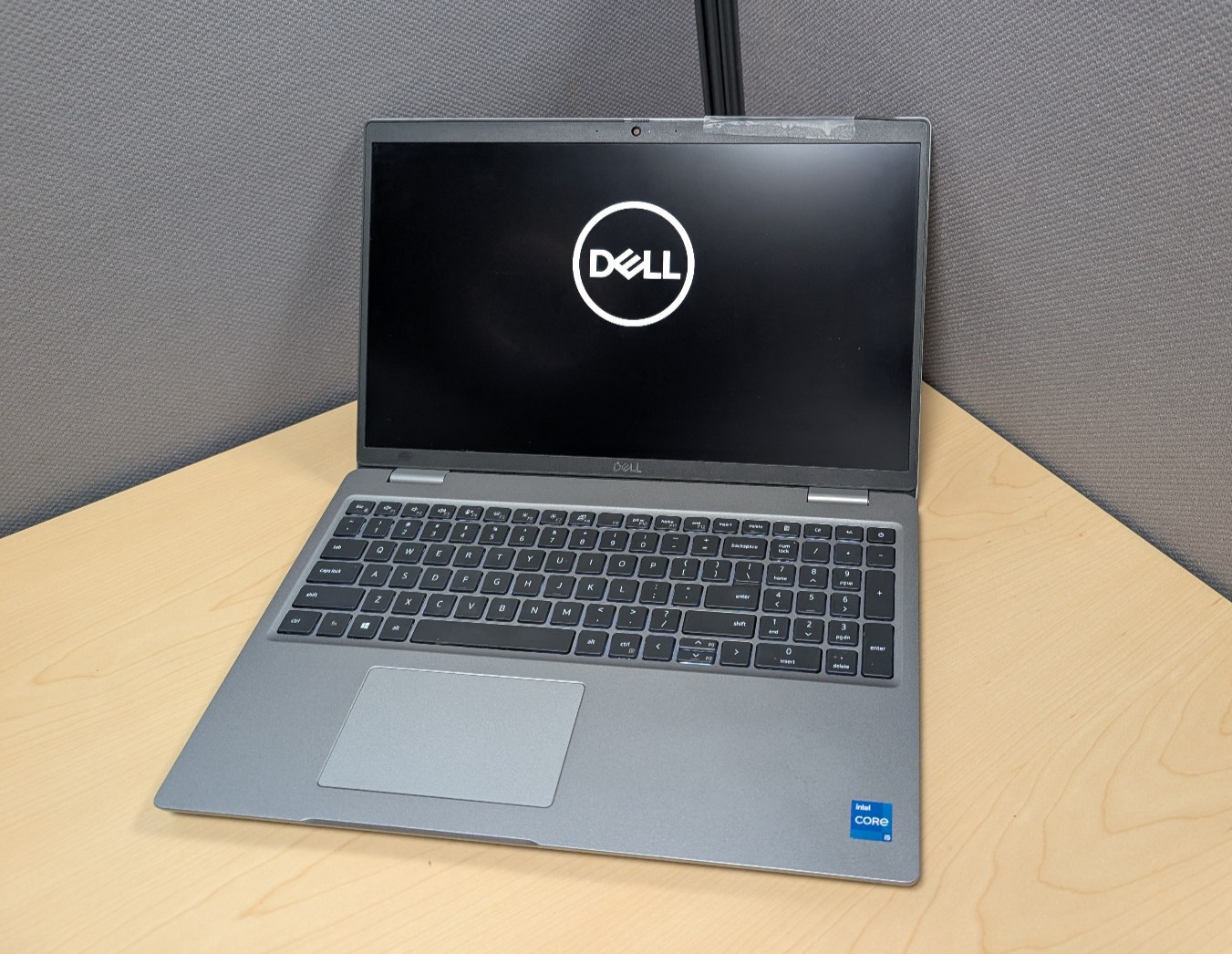 DELL LATITUDE 5520 Laptop Intel Core i5-1135G7 2.4 GHZ 16GB No HD / OS/Power.
