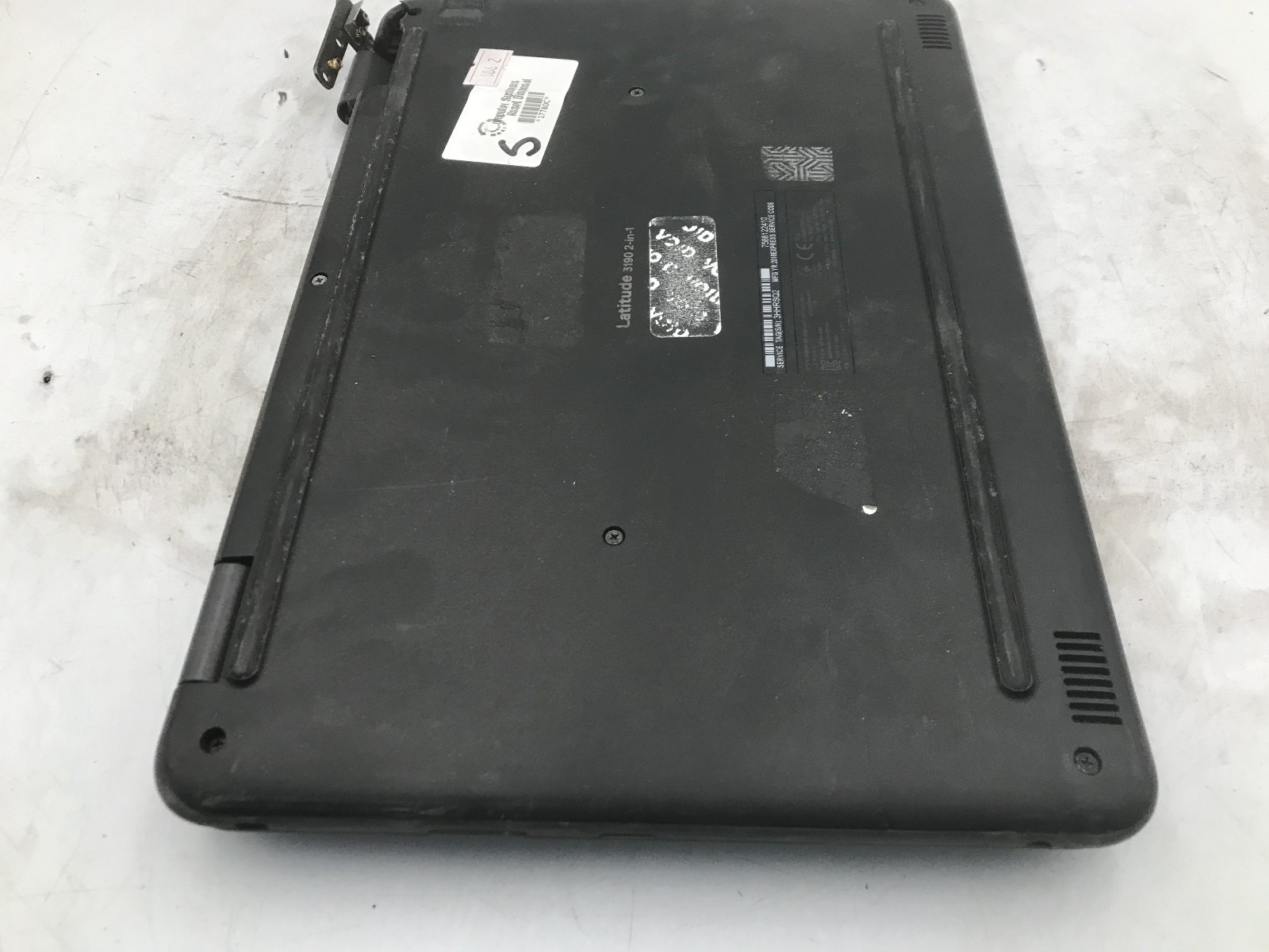 DELL LATITUDE 3190 -BOOTS TO BIOS- INTEL PENTIUM SILVER N5000 – 8GB RAM -READ-BB