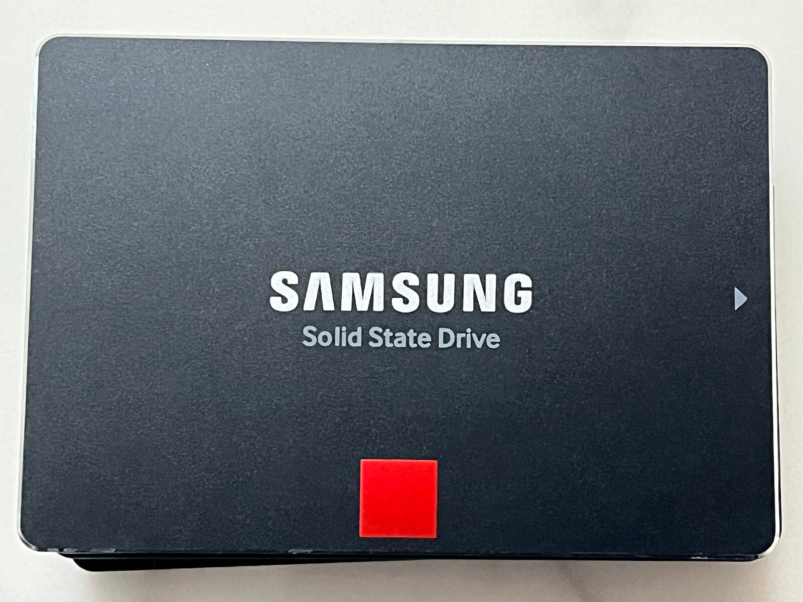 MZ-7KE512 SAMSUNG 850 Pro Series 512GB 2.5″ SATAIII SSD MZ-7KE512B 3D V-NAND 7mm
