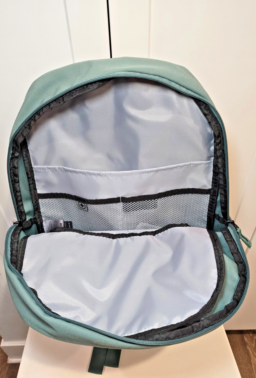 SWISSGEAR LAPTOP BACKPACK SA1055