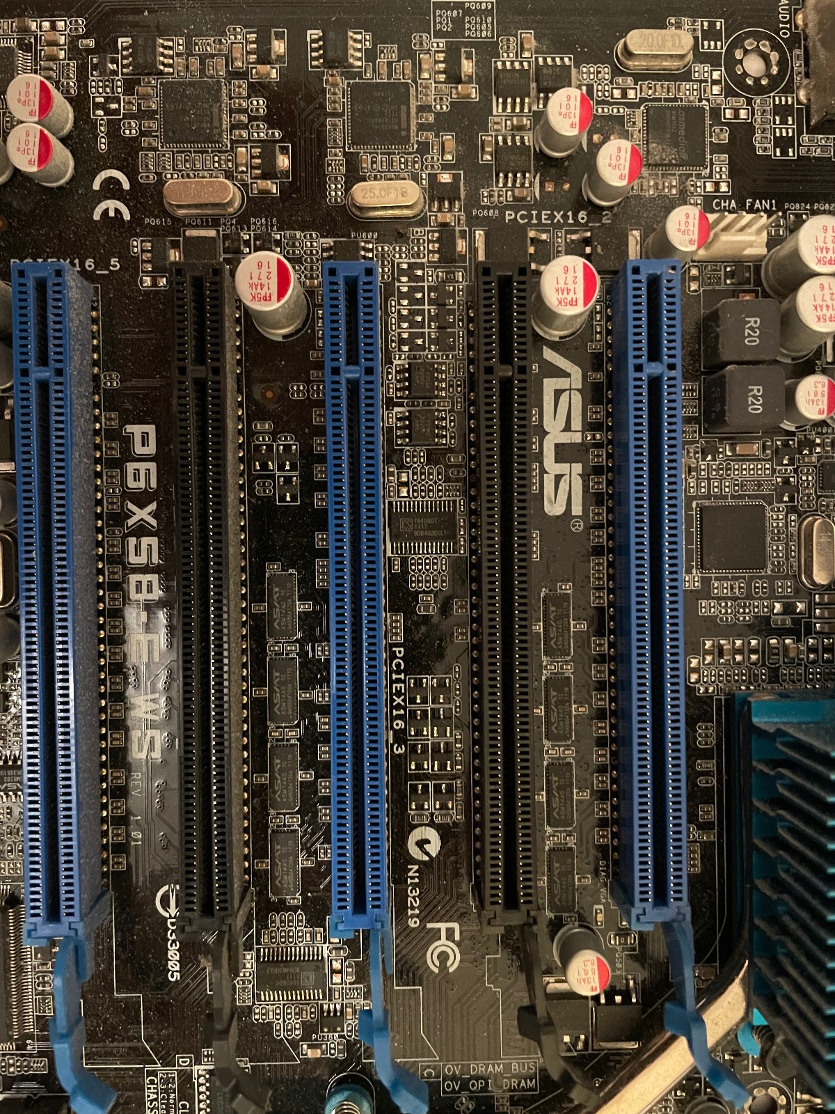 ASUS P6X58-E WS Intel LGA 1366 ATX Motherboard w 48GB ram & Xeon X5690 CPU