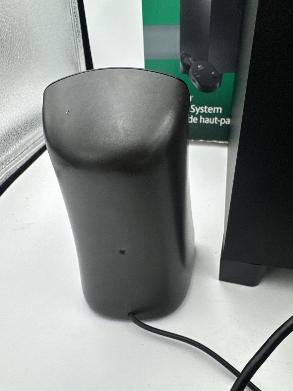 Logitech Z313 Speaker System Set Of 3 Tested And Working Computer Book Shelf